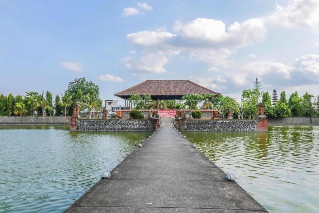 Spot On 1784 Tnc Residence Syariah Mataram Ngoại thất bức ảnh