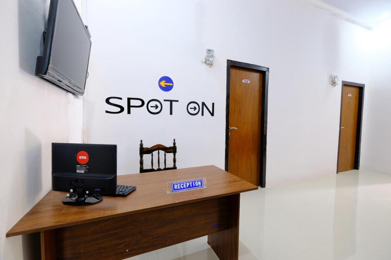 Spot On 1784 Tnc Residence Syariah Mataram Ngoại thất bức ảnh
