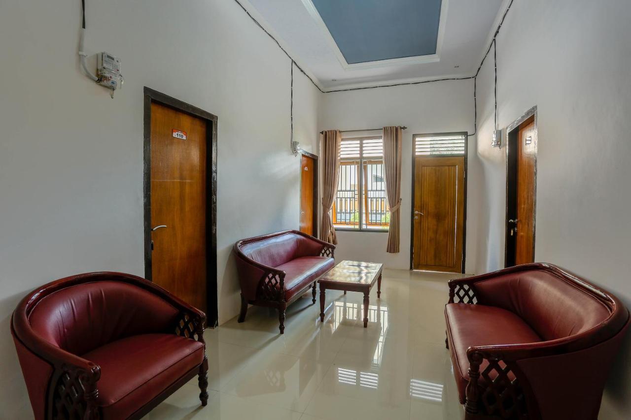Spot On 1784 Tnc Residence Syariah Mataram Ngoại thất bức ảnh
